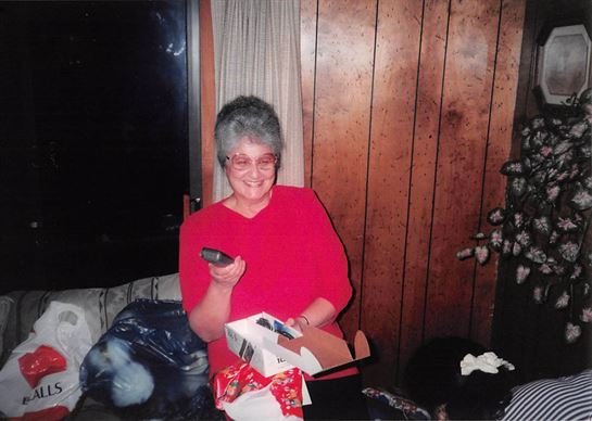 Joyce Romero - Photo 31