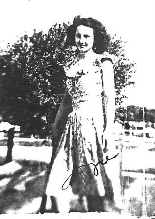 Joyce Romero - Photo 78