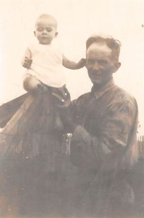 Douglas Peveto - Photo 15