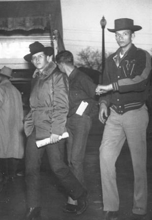 Douglas Peveto - Photo 34