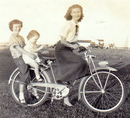 Helen Frances Crawford Sweatman - Photo 45