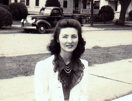 Helen Frances Crawford Sweatman - Photo 55