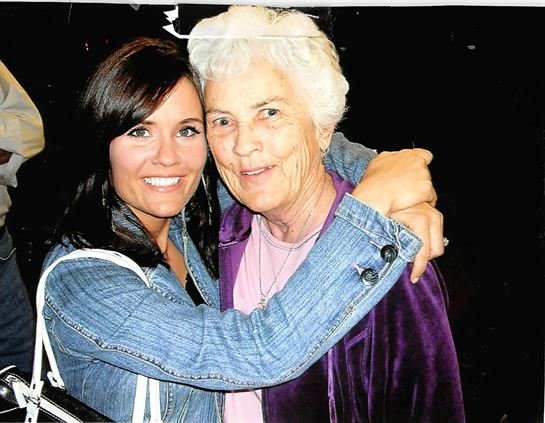 Ann Bell Olliff — photo 19