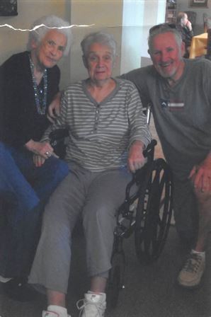 Ann Bell Olliff - Photo 48